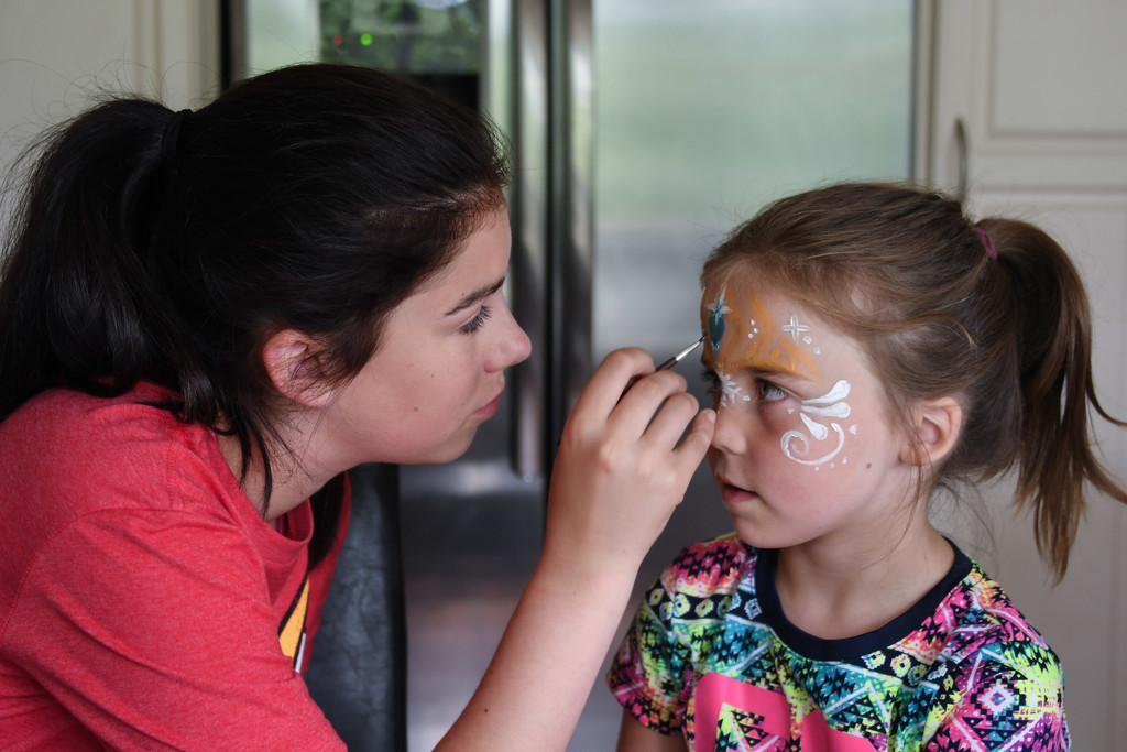 ~Face Painting~ by crowfan