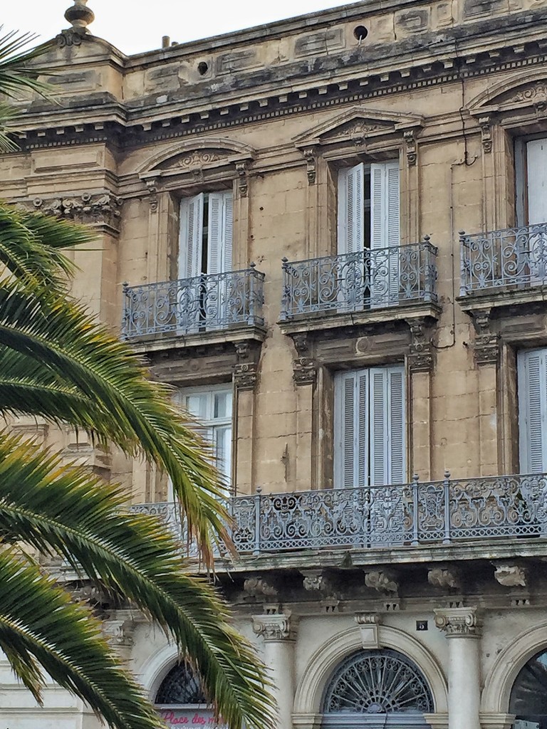 Hearts in balcony.  by cocobella