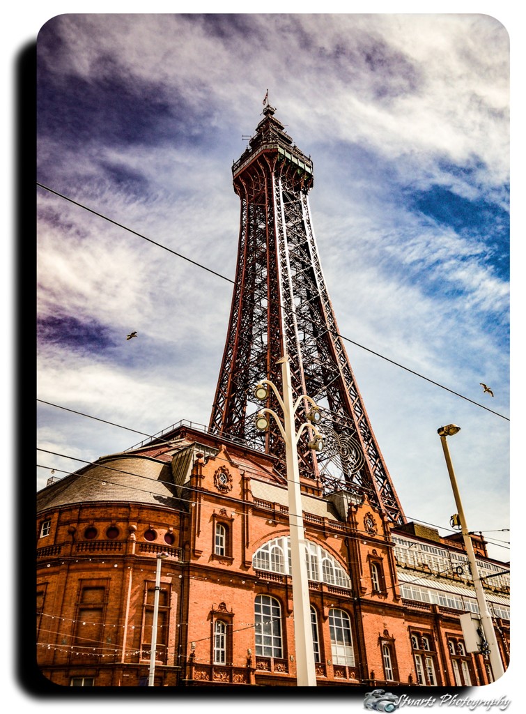 Blackpool Tower  by stuart46
