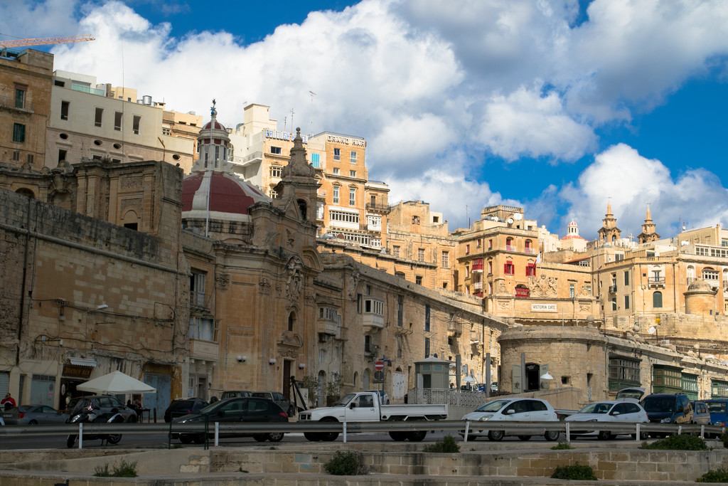 Grand Harbour, Valletta by peadar