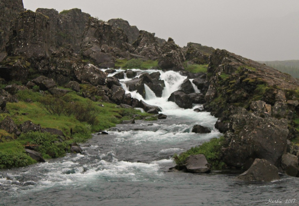 Lower Oxararfoss Waterfall by harbie