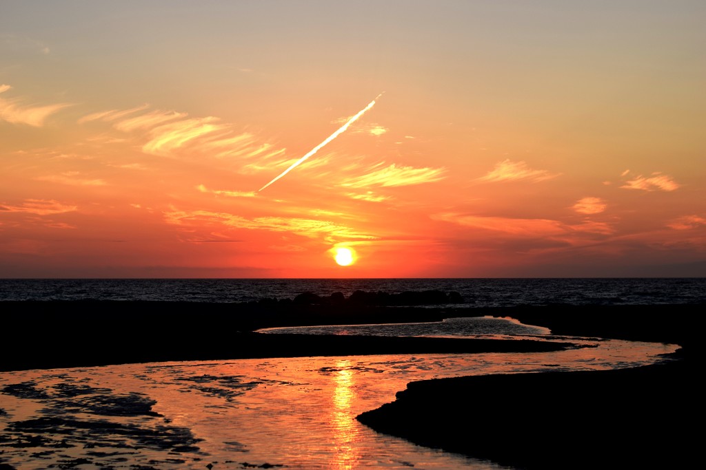 Tiree sunset by christophercox
