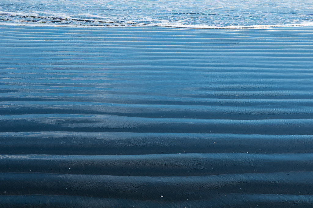 Piha tide by brigette