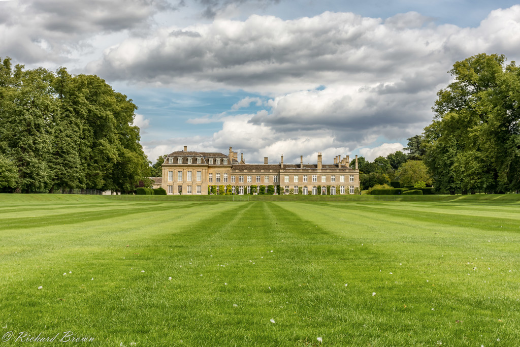 Boughton House  by rjb71