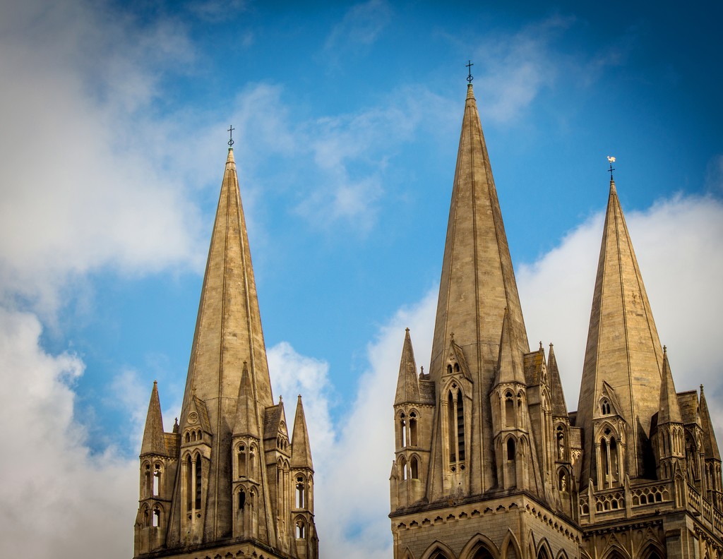 Truro Cathedral  by swillinbillyflynn