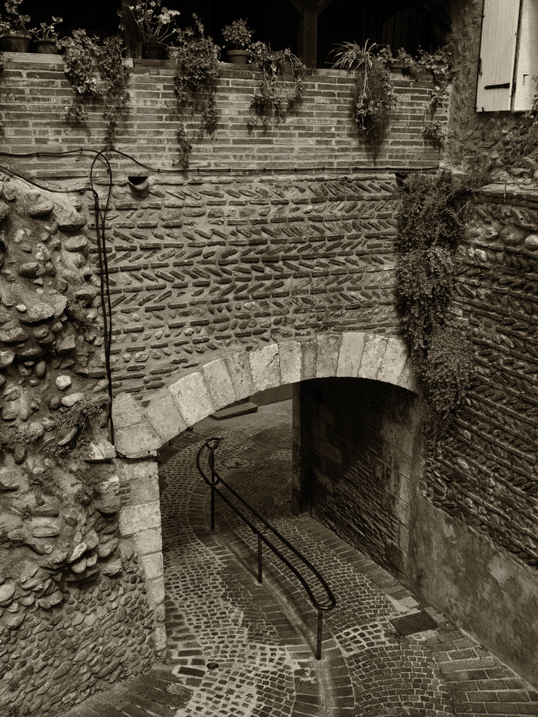 An archway in Elne by laroque