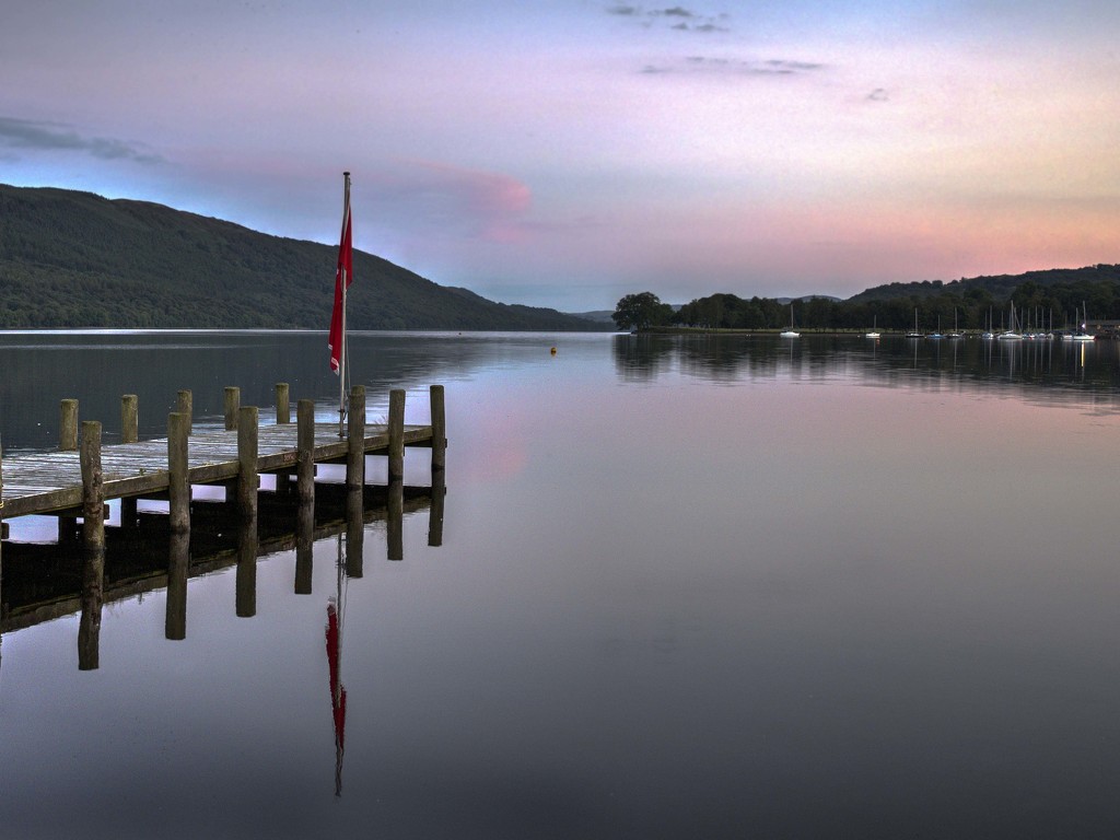 Coniston Water. by gamelee