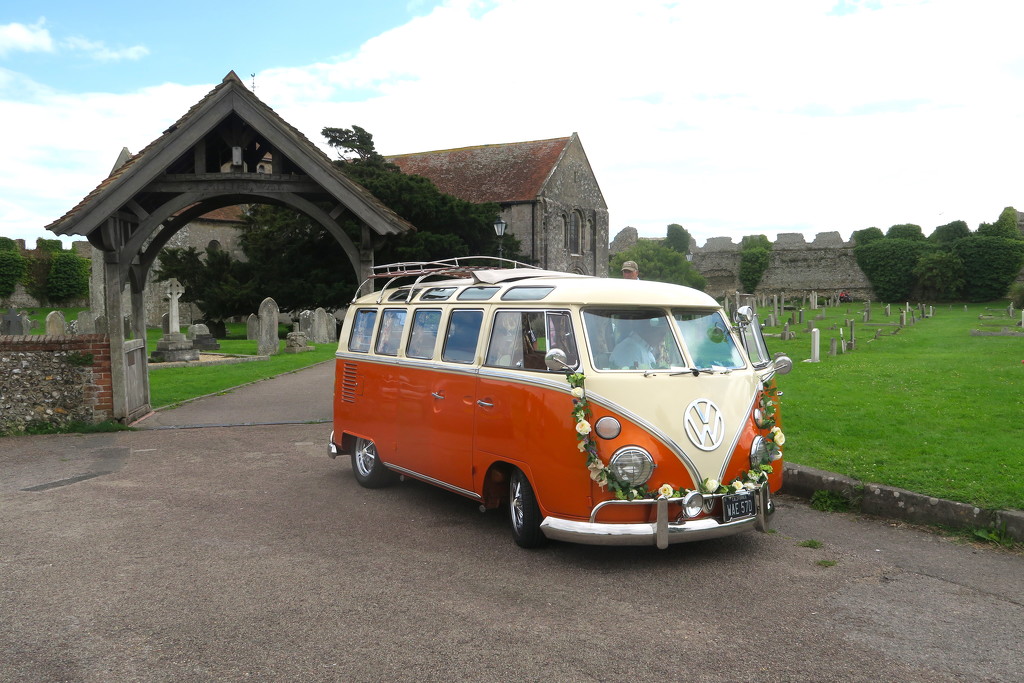 Wedding Car by davemockford