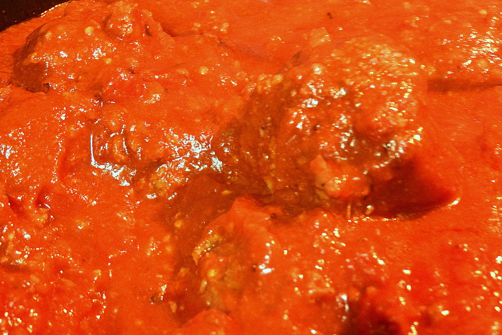 Homemade Spaghetti Sauce and Meatballs by homeschoolmom