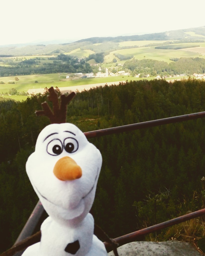 Olaf on the peak by jakr