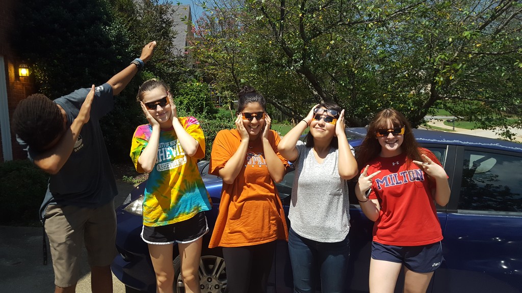 Eclipse watch party by darylo