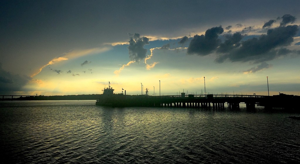Sunset over the Ashley River at Charleston Harbor and The Battery, Charleston, SC by congaree