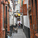 Alleyway in Oxford by jon_lip