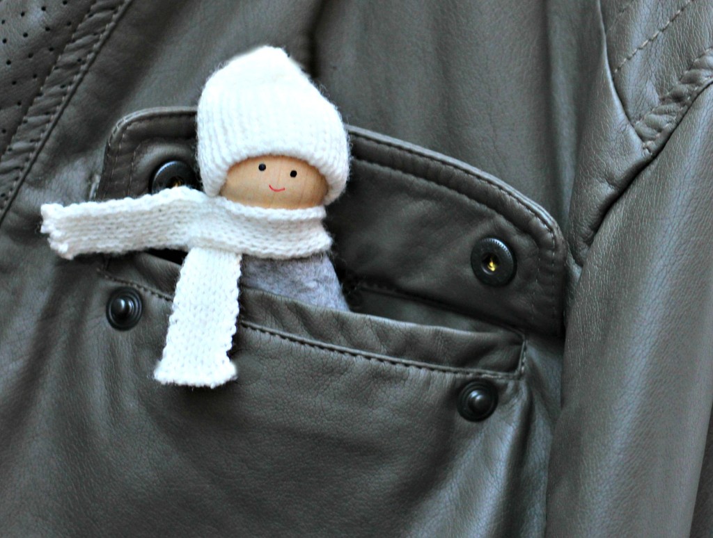 Dolly  in a Pocket. by wendyfrost