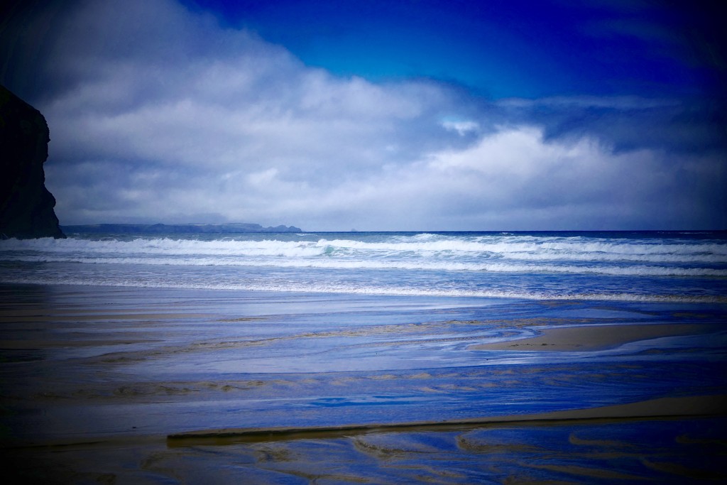 Sea, sand, surf & sky by carole_sandford