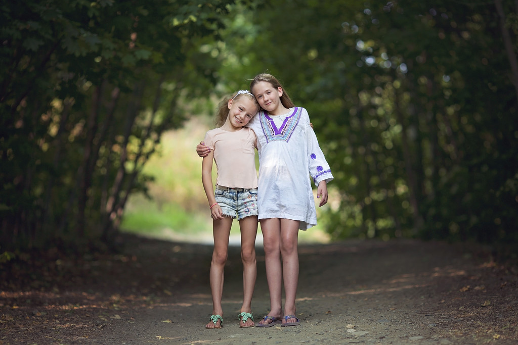 Almost sisters by kiwichick