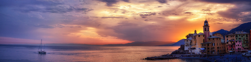 Italian Riviera Sunset by exposure4u
