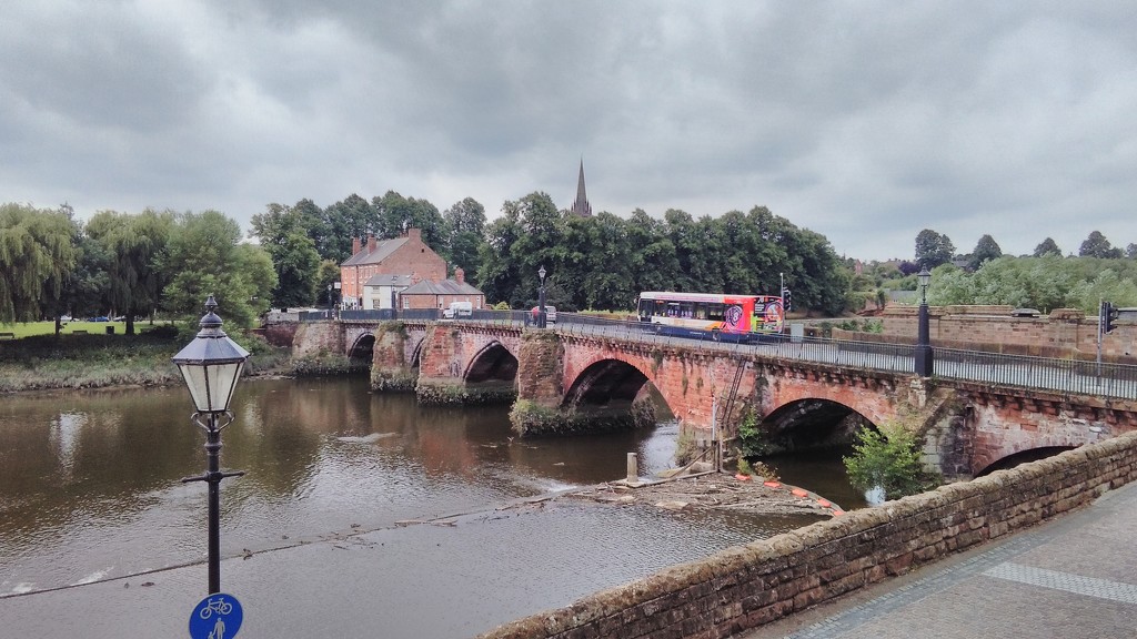 Old Dee bridge, Chester. by richardcreese