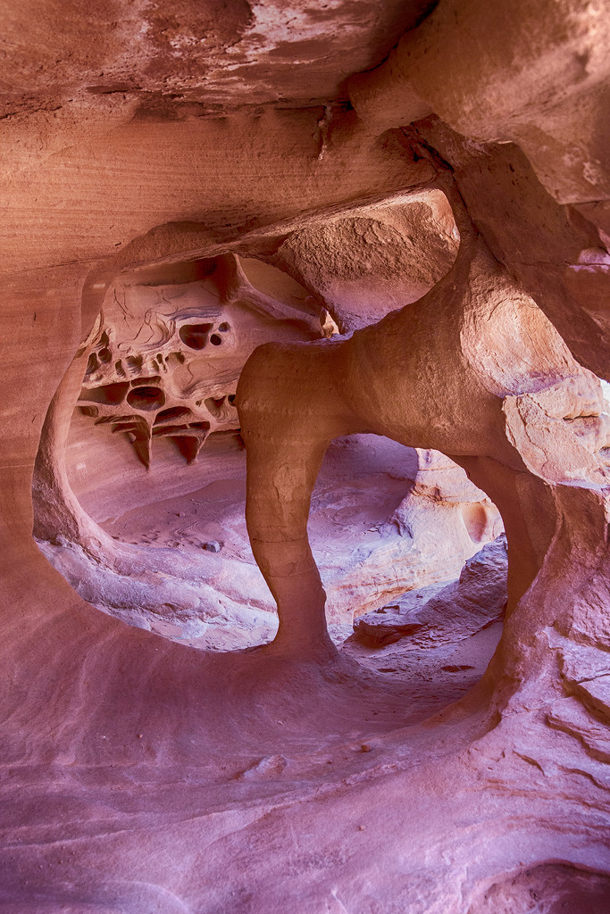 Windstone Arch - Valley of Fire by pdulis