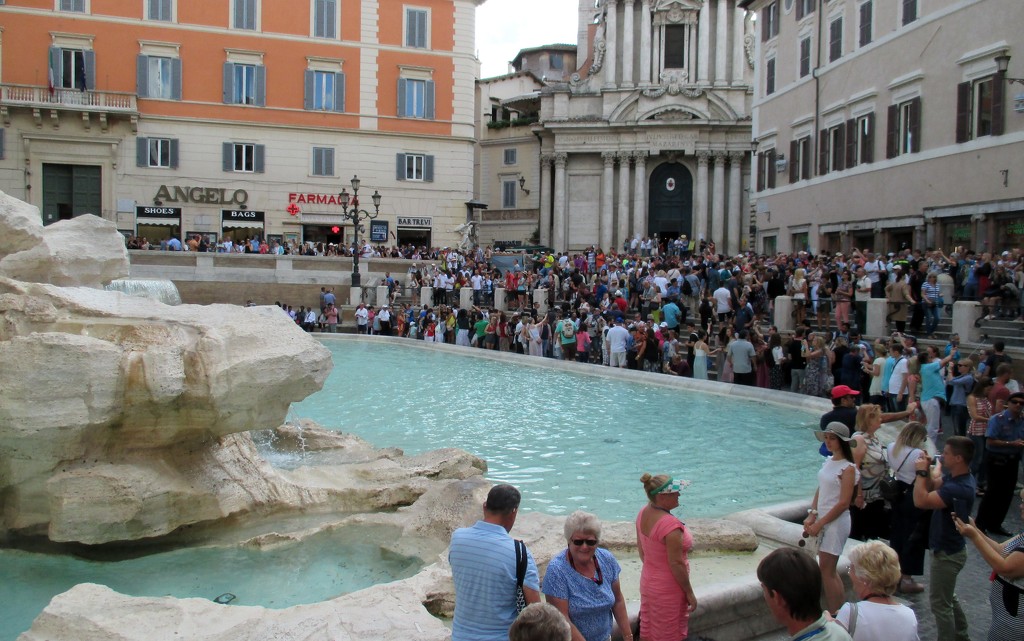 Trevi Fountain, Rome, Italy by g3xbm