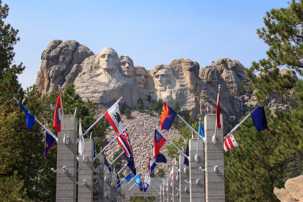 Mount Rushmore by swchappell