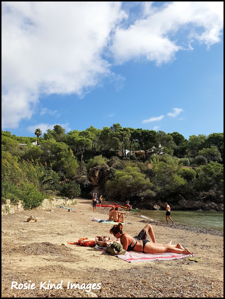 Playa Cala Mastella by rosiekind