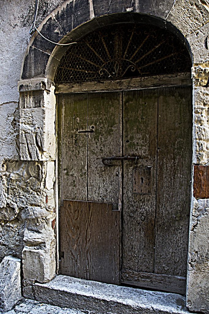 OLD DOOR WITH LETTER BOX by sangwann