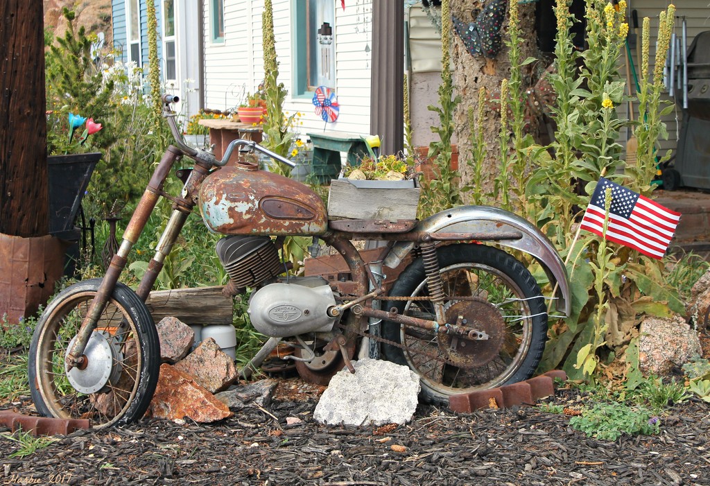 Antique Motorcycle by harbie