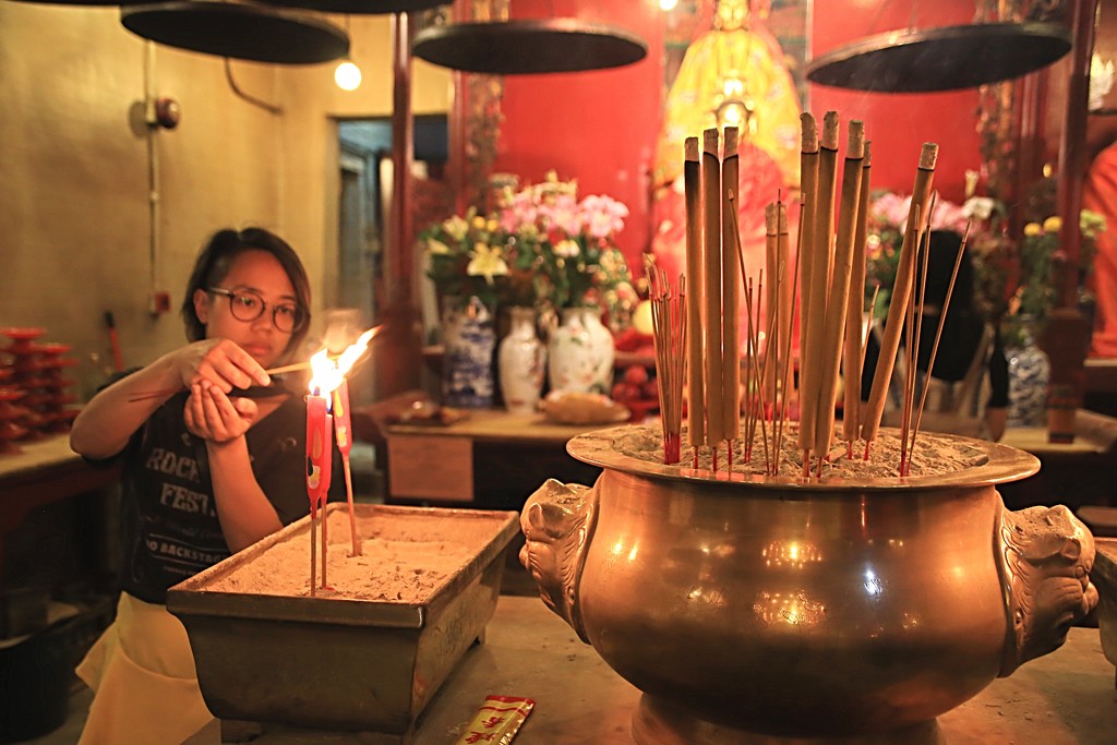 Incense Offering by megpicatilly