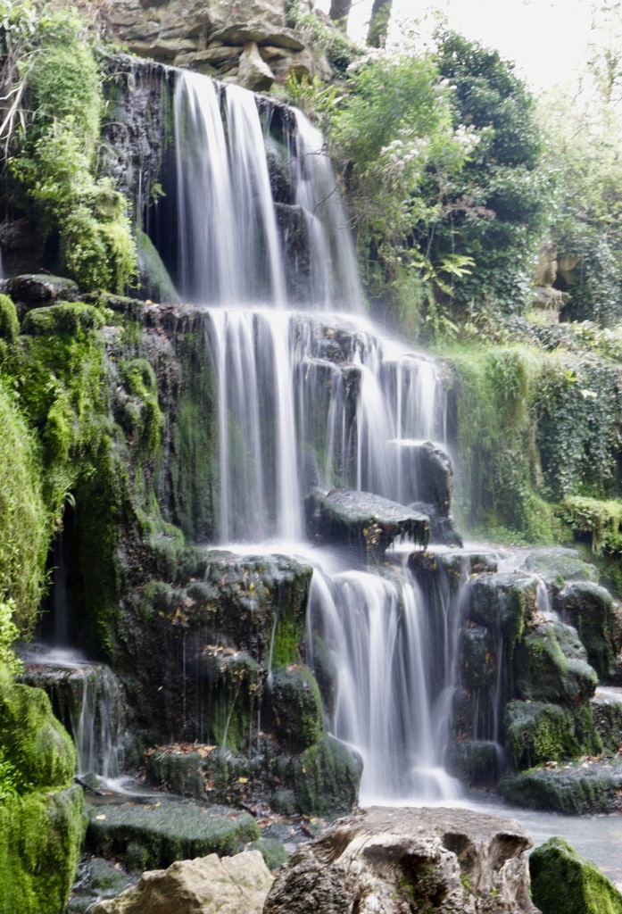 Bowood Cascade by phil_sandford