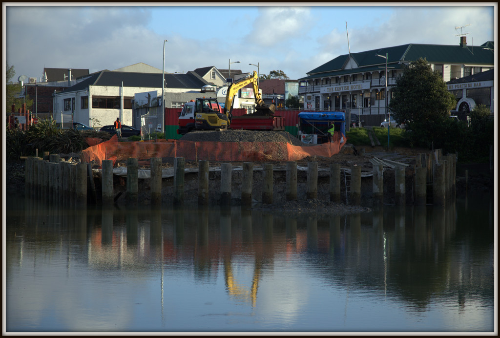 Wharf repairs by dide