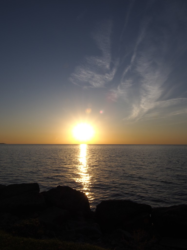 Wispy Clouds by selkie