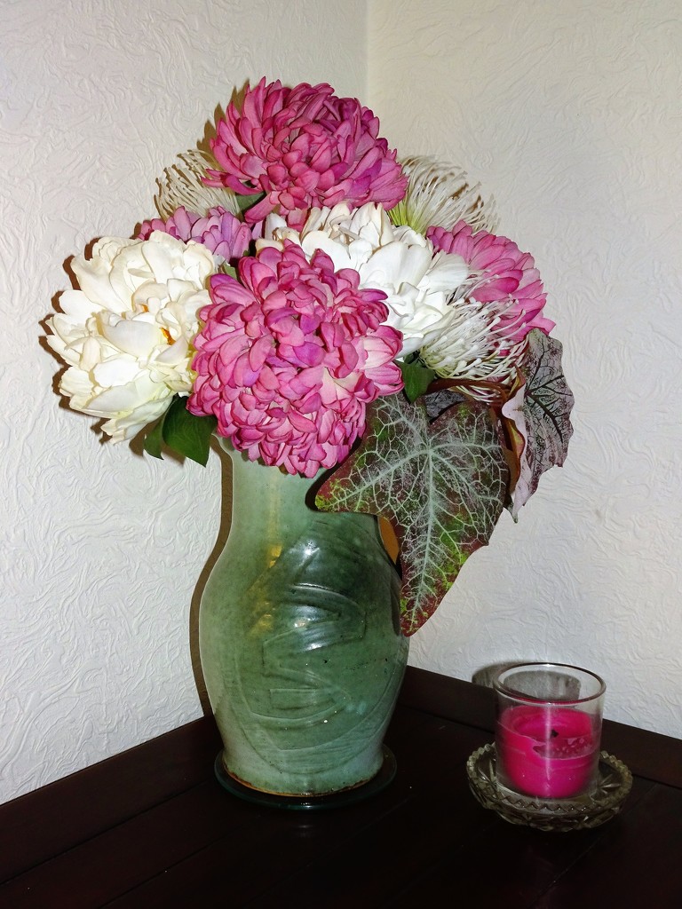 A jug of chrysanthamums   by beryl