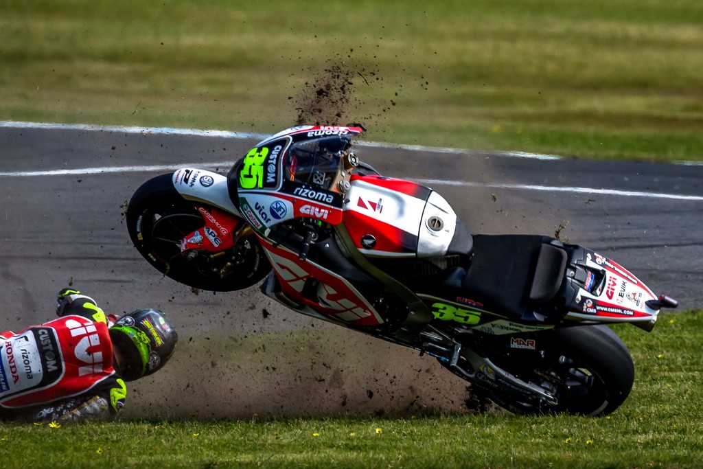 Cal Crutchlow down at Turn 4 by pusspup