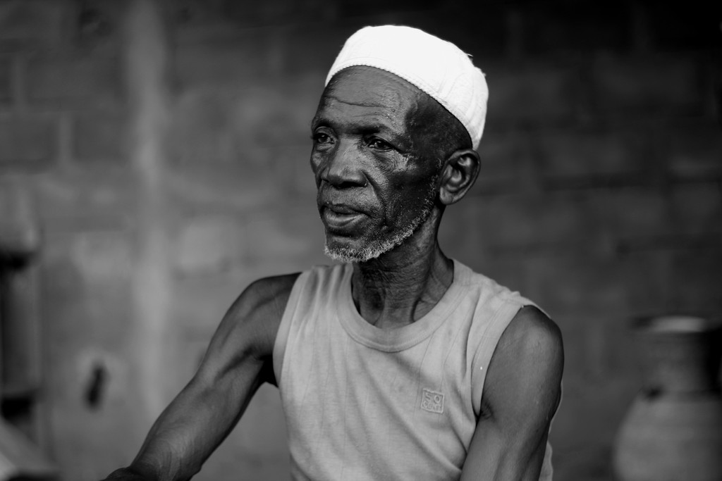An old Nigerien man by vincent24