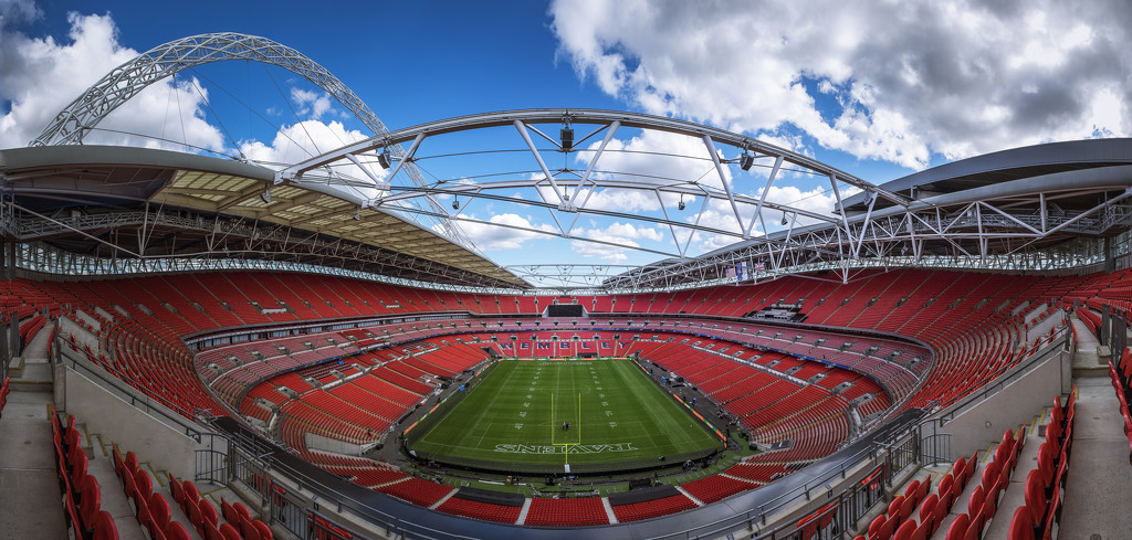 Day 265, Year 5 - Wembley High End Zone by stevecameras