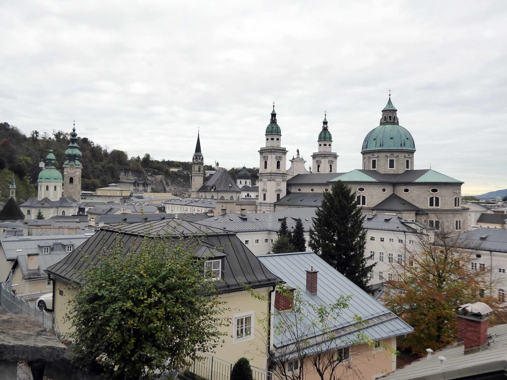 Across the rooftops of Salzburg by cmp