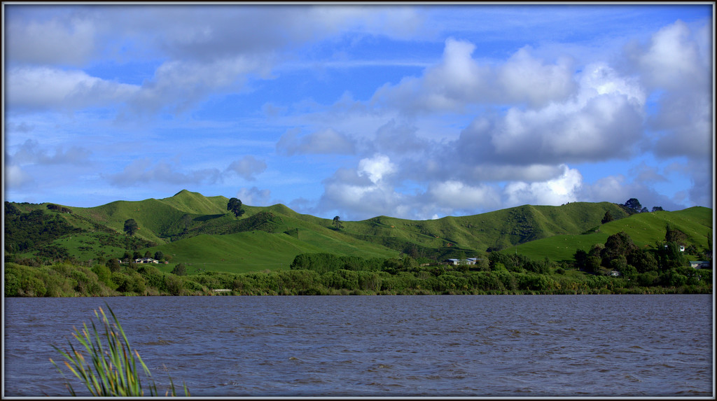 Lake Hakanoa by dide