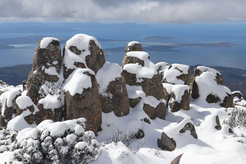 Snow capped rocks by gilbertwood
