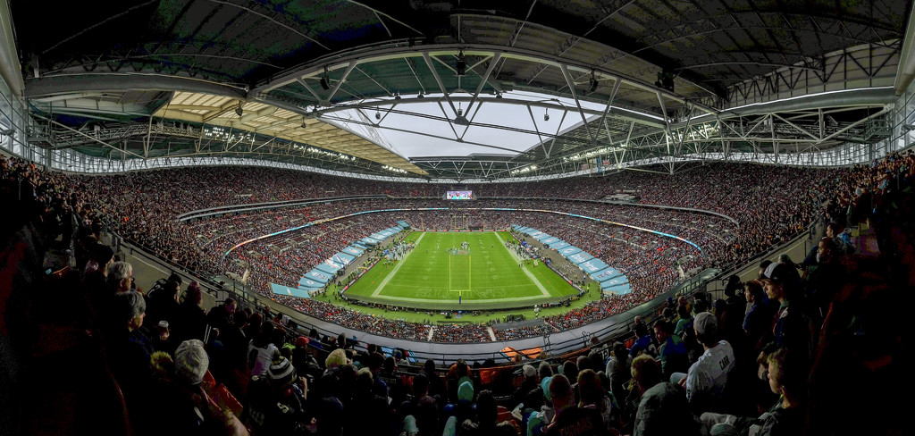 Day 274, Year 5 - Wide-Angle Wembley by stevecameras