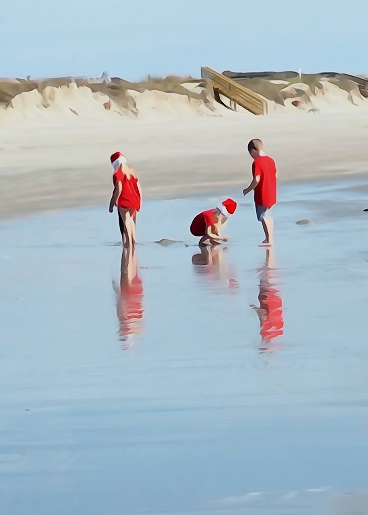 Santa's elves on the beach by tunia