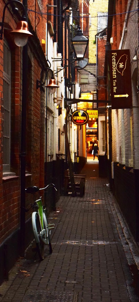 ALLEY by ianmetcalfe