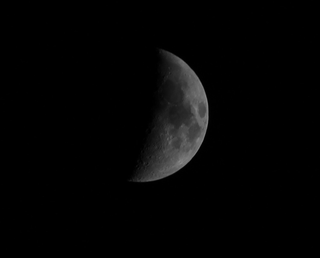 Waxing Crescent Moon by cjwhite
