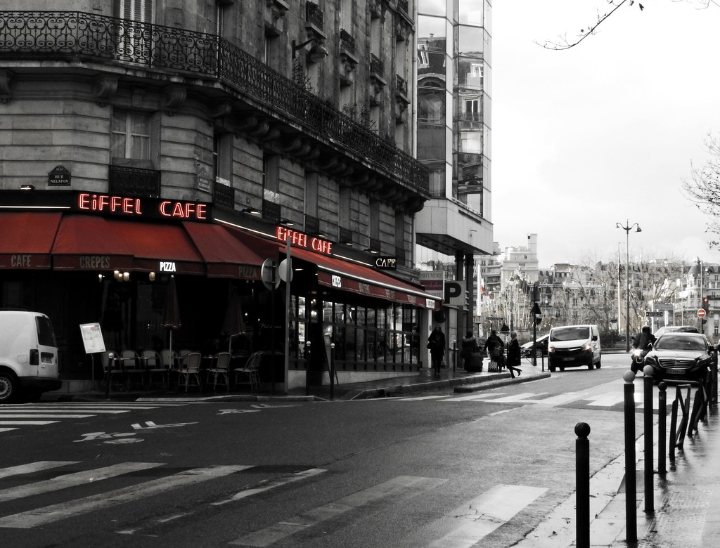 paris street scene by amyk