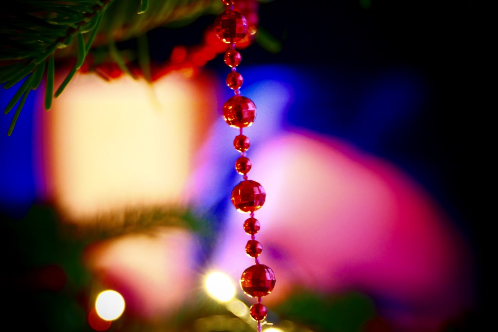 Christmas Tree Beads by carole_sandford