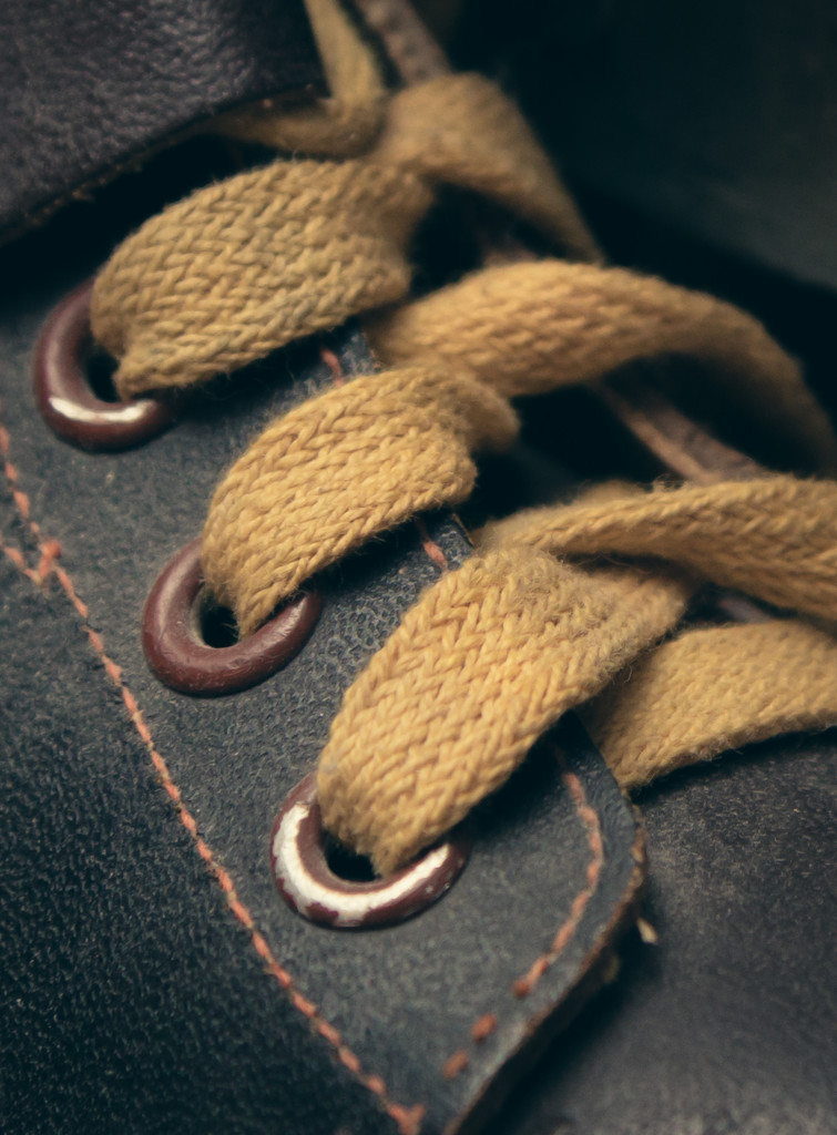 laces up close by tracymeurs