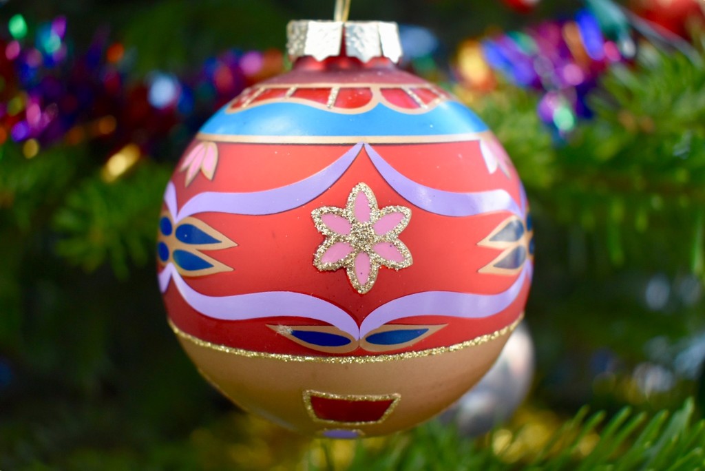 Bauble by gillian1912