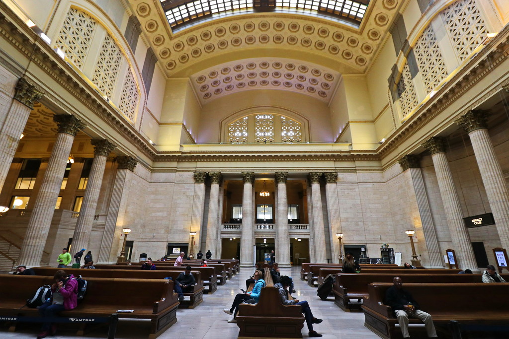 Great Hall, Union Station - Chicago 2 by terryliv