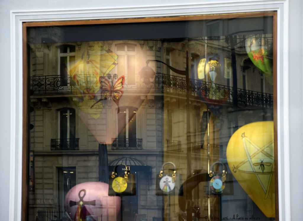 Dior window by parisouailleurs