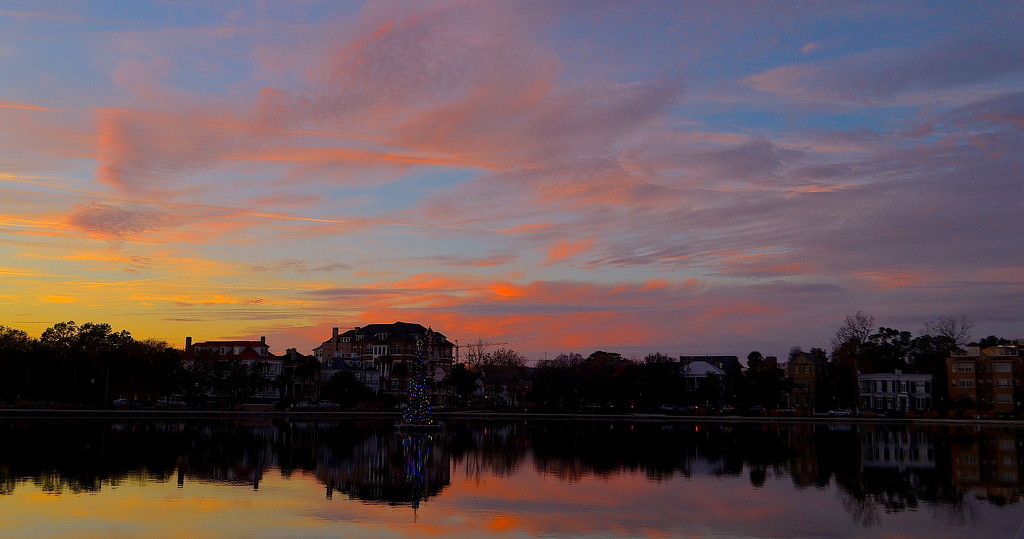 Sunset, Colonial Lake, Charleston, SC by congaree